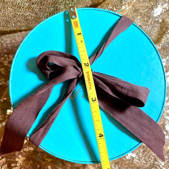 Kate Spade Box - Picture 16 of 16